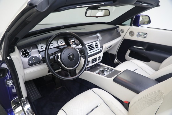 Used 2017 Rolls-Royce Dawn for sale $248,900 at Bentley Greenwich in Greenwich CT 06830 24