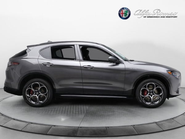 New 2024 Alfa Romeo Stelvio Veloce for sale Sold at Bentley Greenwich in Greenwich CT 06830 18