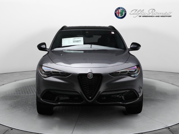 New 2024 Alfa Romeo Stelvio Veloce for sale $54,380 at Bentley Greenwich in Greenwich CT 06830 22