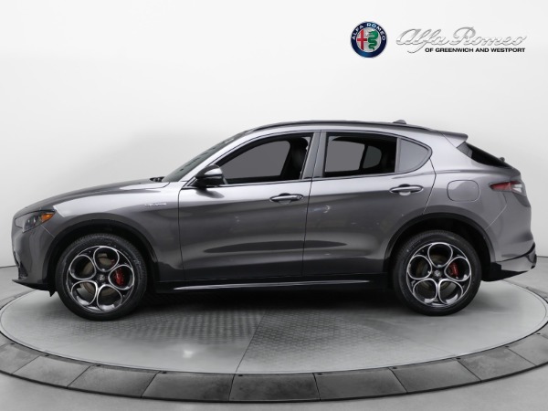 New 2024 Alfa Romeo Stelvio Veloce for sale $54,380 at Bentley Greenwich in Greenwich CT 06830 7