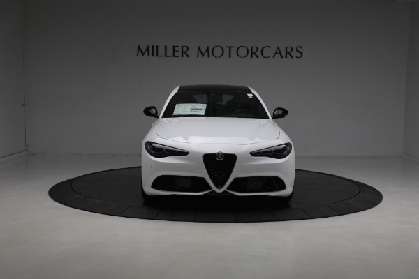 New 2024 Alfa Romeo Giulia Veloce for sale $55,285 at Bentley Greenwich in Greenwich CT 06830 19