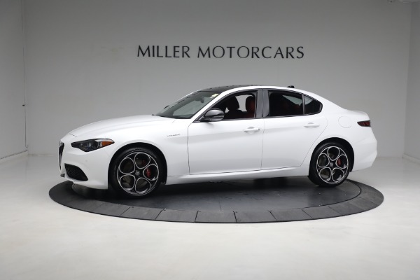 New 2024 Alfa Romeo Giulia Veloce for sale $55,285 at Bentley Greenwich in Greenwich CT 06830 4