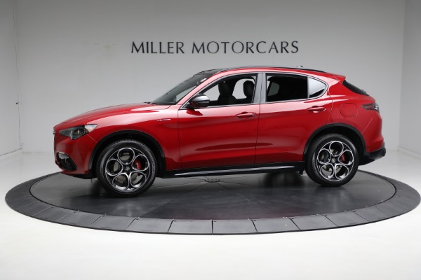 New 2024 Alfa Romeo Stelvio Veloce for sale $56,445 at Bentley Greenwich in Greenwich CT 06830 2