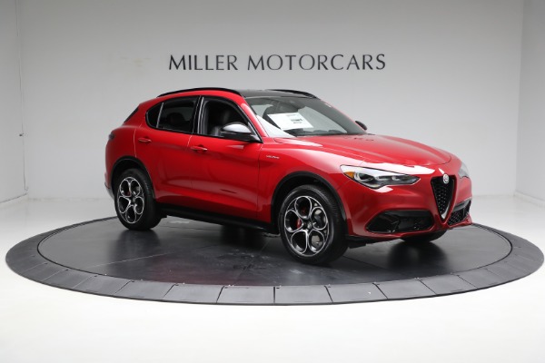 New 2024 Alfa Romeo Stelvio Veloce for sale $56,445 at Bentley Greenwich in Greenwich CT 06830 21