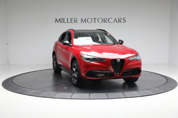 New 2024 Alfa Romeo Stelvio Veloce for sale Sold at Bentley Greenwich in Greenwich CT 06830 23