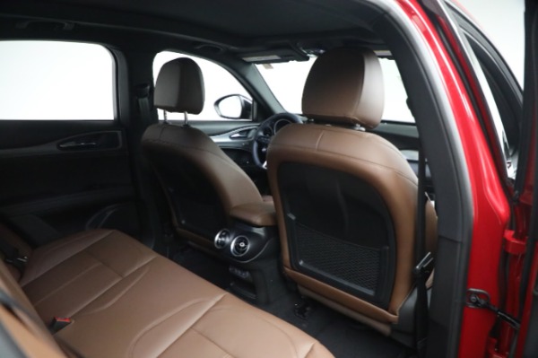 New 2024 Alfa Romeo Stelvio Ti for sale $53,920 at Bentley Greenwich in Greenwich CT 06830 20