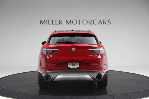 New 2024 Alfa Romeo Stelvio Ti for sale $53,920 at Bentley Greenwich in Greenwich CT 06830 5