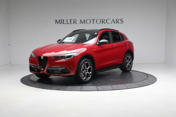 New 2024 Alfa Romeo Stelvio Veloce for sale $54,220 at Bentley Greenwich in Greenwich CT 06830 2