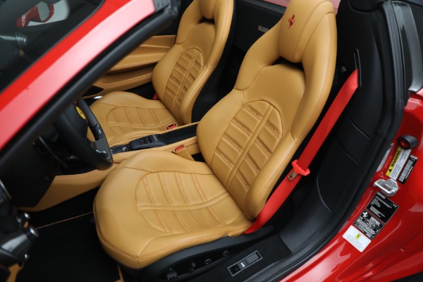 Used 2022 Ferrari F8 Spider for sale $469,900 at Bentley Greenwich in Greenwich CT 06830 21