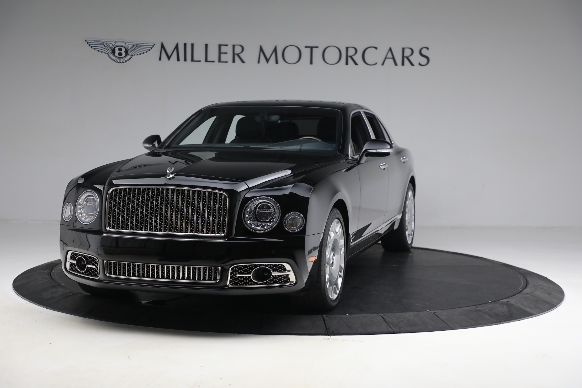Used 2017 Bentley Mulsanne for sale $149,900 at Bentley Greenwich in Greenwich CT 06830 1