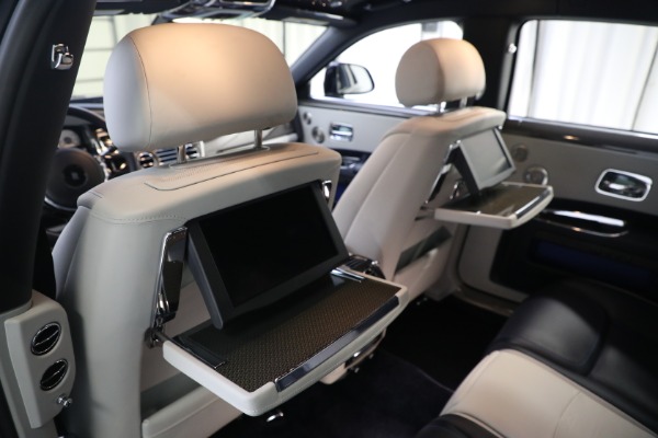 Used 2019 Rolls-Royce Black Badge Ghost for sale $225,900 at Bentley Greenwich in Greenwich CT 06830 19
