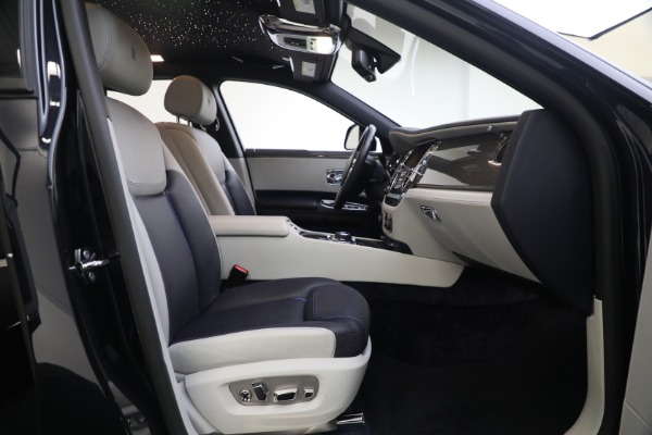 Used 2019 Rolls-Royce Black Badge Ghost for sale $225,900 at Bentley Greenwich in Greenwich CT 06830 25