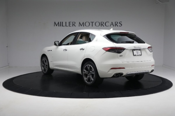 Used 2021 Maserati Levante S GranLusso for sale $62,900 at Bentley Greenwich in Greenwich CT 06830 11