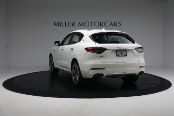 Used 2021 Maserati Levante S GranLusso for sale $62,900 at Bentley Greenwich in Greenwich CT 06830 12