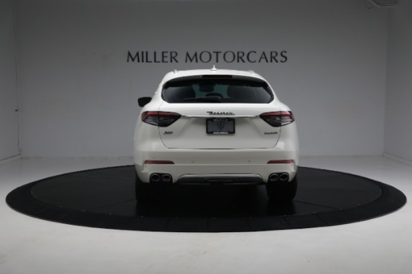 Used 2021 Maserati Levante S GranLusso for sale $62,900 at Bentley Greenwich in Greenwich CT 06830 14