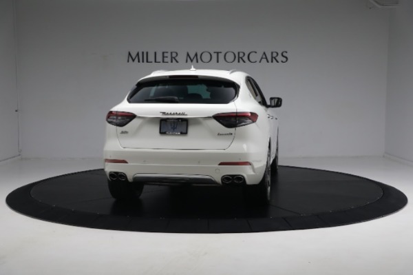 Used 2021 Maserati Levante S GranLusso for sale $62,900 at Bentley Greenwich in Greenwich CT 06830 15