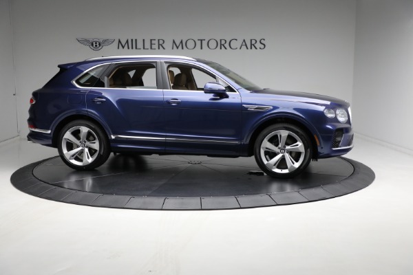 New 2023 Bentley Bentayga V8 for sale $238,450 at Bentley Greenwich in Greenwich CT 06830 11