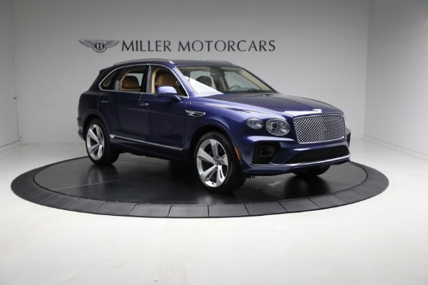 New 2023 Bentley Bentayga V8 for sale $238,450 at Bentley Greenwich in Greenwich CT 06830 13