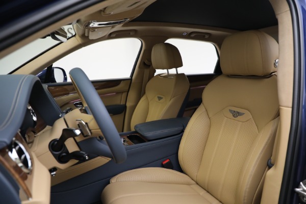 Used 2023 Bentley Bentayga V8 for sale $183,900 at Bentley Greenwich in Greenwich CT 06830 16