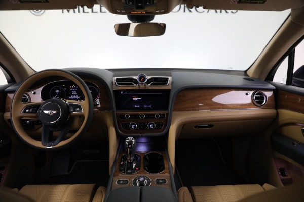 Used 2023 Bentley Bentayga V8 for sale $183,900 at Bentley Greenwich in Greenwich CT 06830 21
