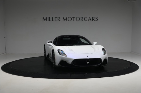 Used 2022 Maserati MC20 for sale $194,900 at Bentley Greenwich in Greenwich CT 06830 24