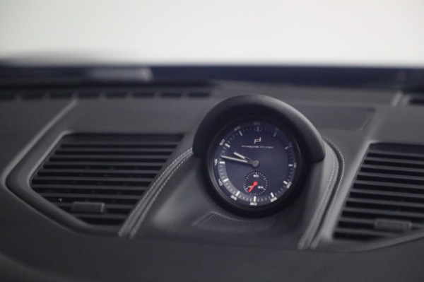 Used 2022 Porsche 911 Targa 4 GTS for sale Call for price at Bentley Greenwich in Greenwich CT 06830 27