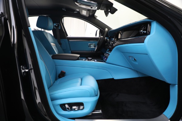 Used 2024 Rolls-Royce Black Badge Ghost for sale $379,900 at Bentley Greenwich in Greenwich CT 06830 27