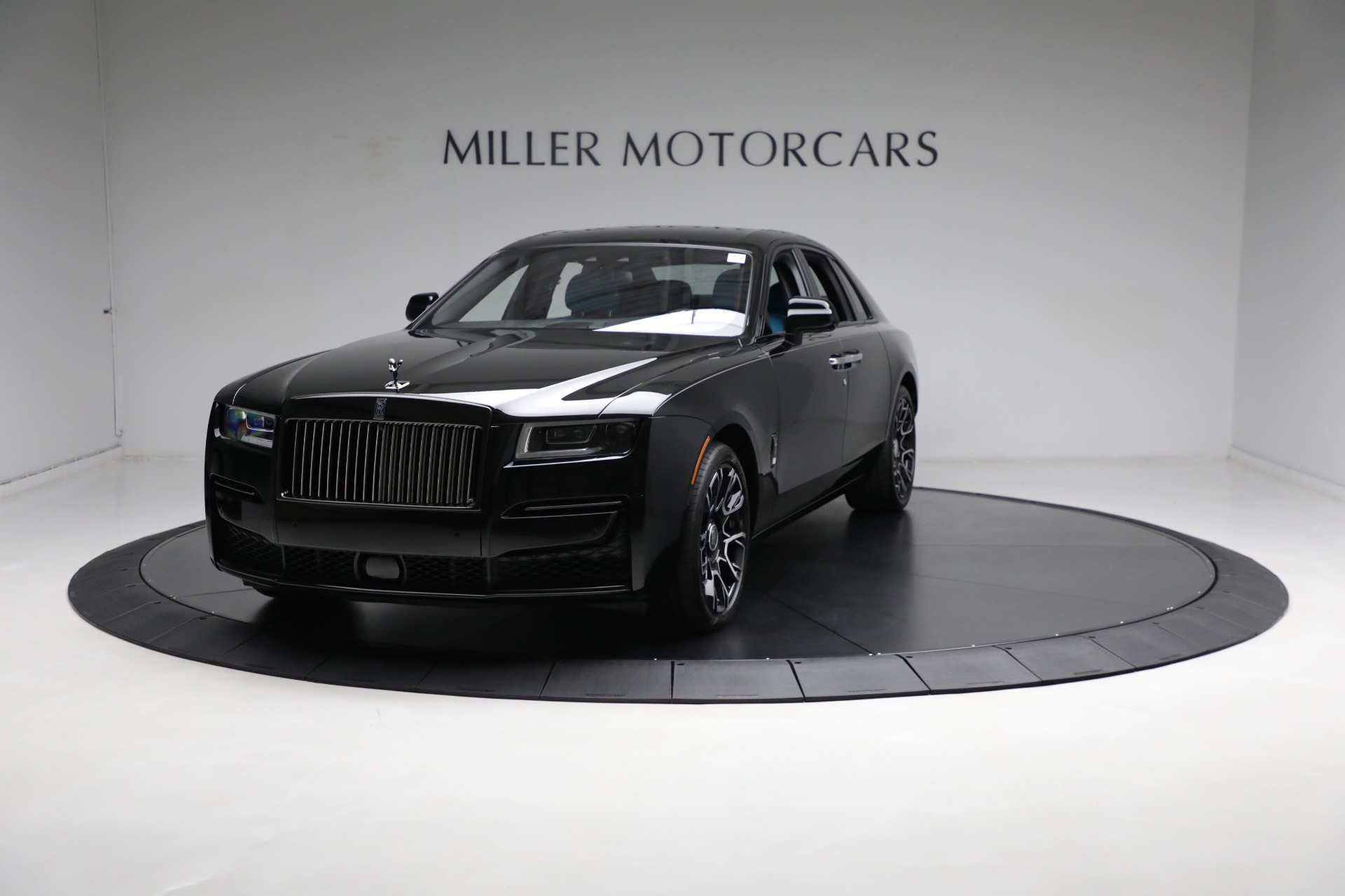 Used 2024 Rolls-Royce Black Badge Ghost for sale $379,900 at Bentley Greenwich in Greenwich CT 06830 1