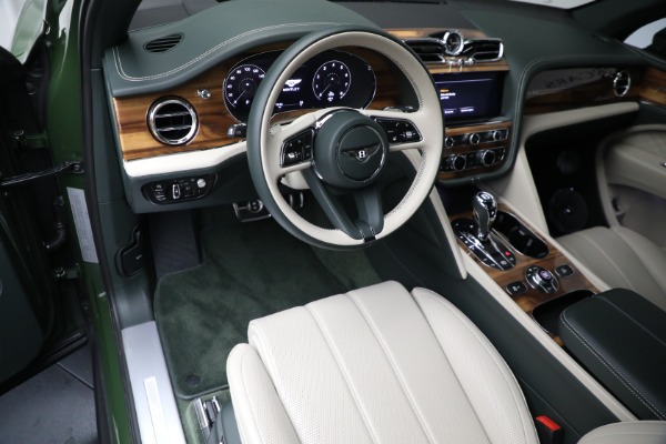 Used 2023 Bentley Bentayga EWB Azure V8 for sale Sold at Bentley Greenwich in Greenwich CT 06830 22