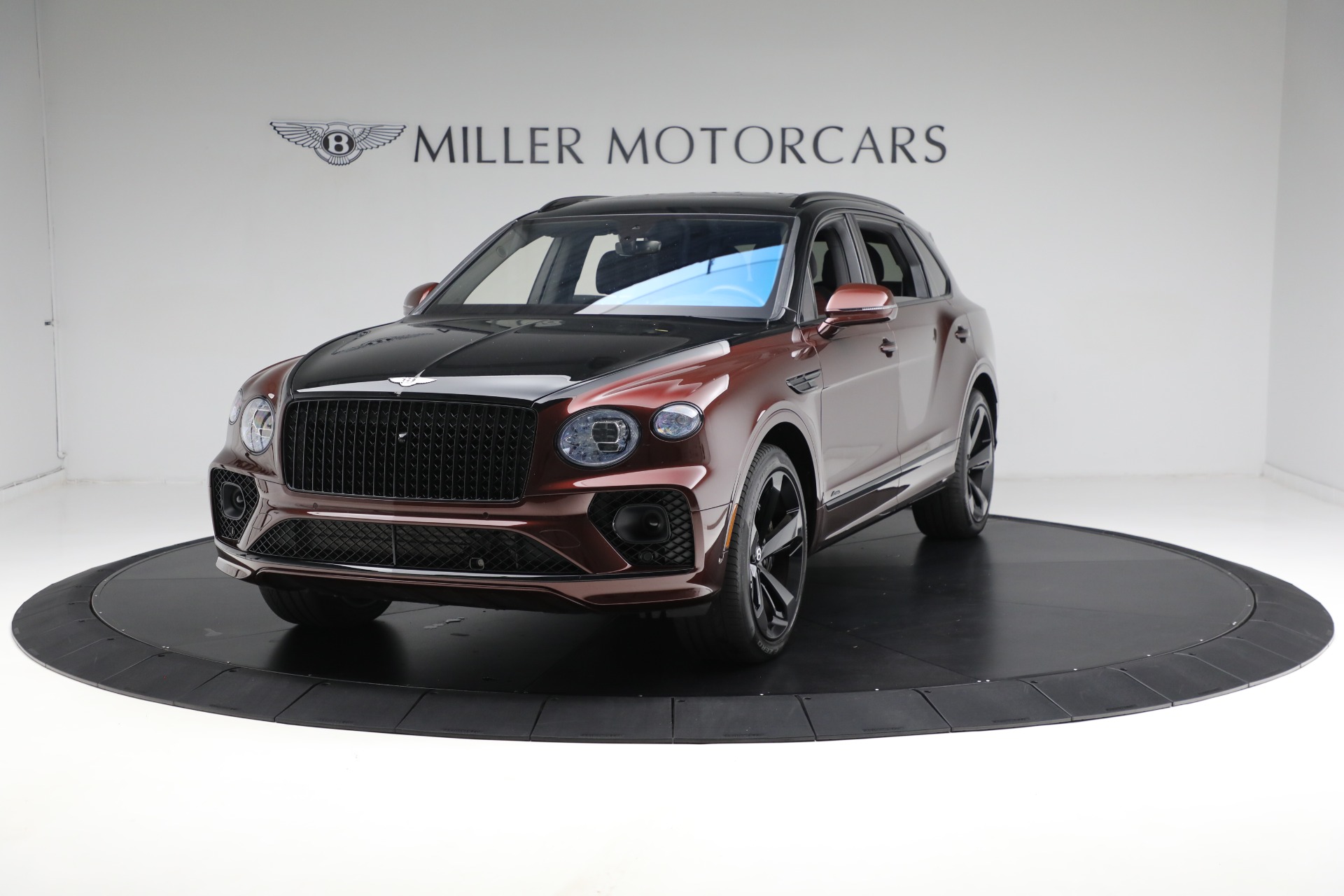 Used 2023 Bentley Bentayga EWB Azure V8 for sale $264,900 at Bentley Greenwich in Greenwich CT 06830 1