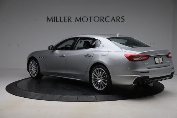 Used 2017 Maserati Quattroporte S Q4 GranSport for sale Sold at Bentley Greenwich in Greenwich CT 06830 4