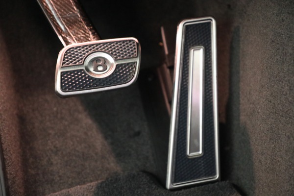 Used 2023 Bentley Continental GT Speed for sale $329,900 at Bentley Greenwich in Greenwich CT 06830 27