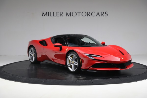 Used 2023 Ferrari SF90 Spider for sale $729,900 at Bentley Greenwich in Greenwich CT 06830 18