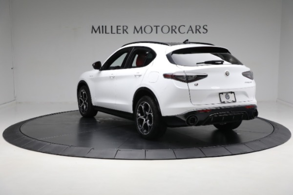 New 2024 Alfa Romeo Stelvio Veloce for sale Sold at Bentley Greenwich in Greenwich CT 06830 11