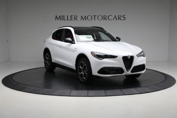 New 2024 Alfa Romeo Stelvio Veloce for sale Sold at Bentley Greenwich in Greenwich CT 06830 23
