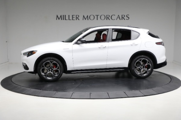 New 2024 Alfa Romeo Stelvio Veloce for sale Sold at Bentley Greenwich in Greenwich CT 06830 6