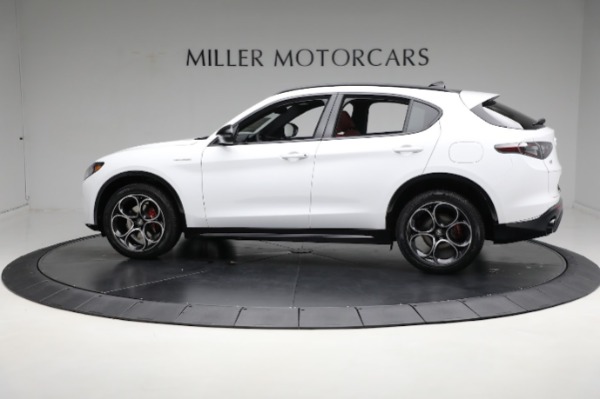 New 2024 Alfa Romeo Stelvio Veloce for sale Sold at Bentley Greenwich in Greenwich CT 06830 8