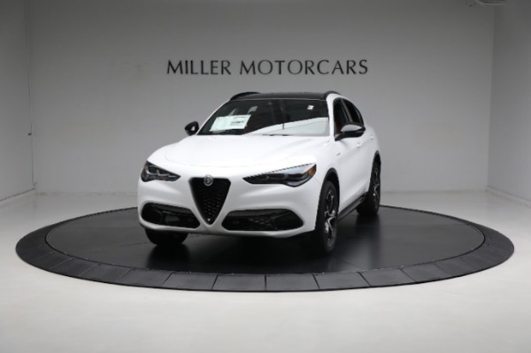 New 2024 Alfa Romeo Stelvio Veloce for sale $57,420 at Bentley Greenwich in Greenwich CT 06830 2