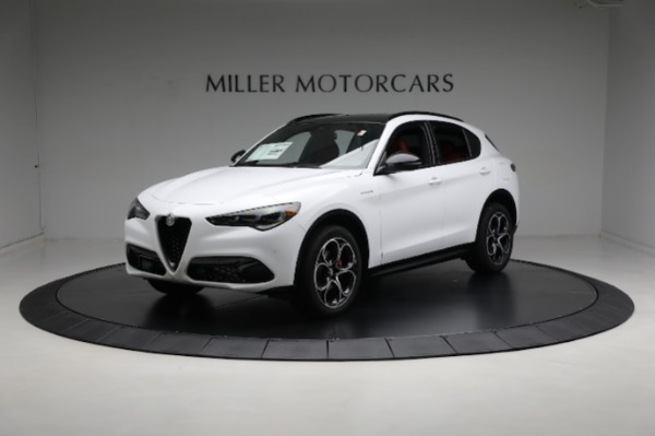 New 2024 Alfa Romeo Stelvio Veloce for sale Sold at Bentley Greenwich in Greenwich CT 06830 4