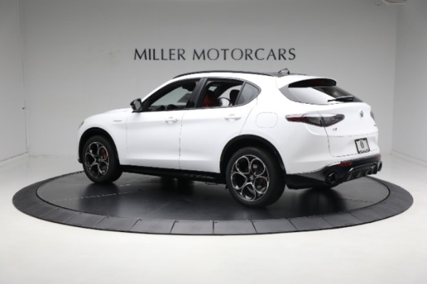 New 2024 Alfa Romeo Stelvio Veloce for sale $57,420 at Bentley Greenwich in Greenwich CT 06830 8