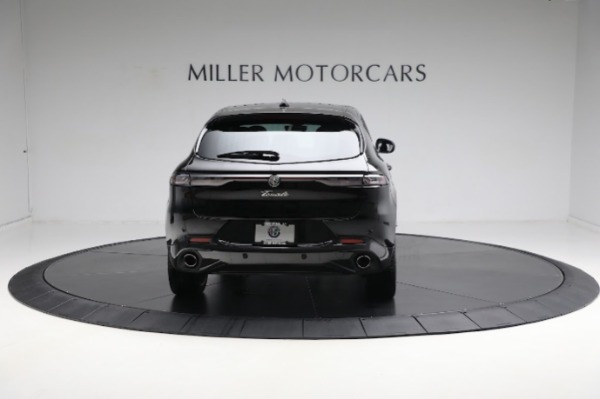New 2024 Alfa Romeo Tonale Veloce for sale Sold at Bentley Greenwich in Greenwich CT 06830 11
