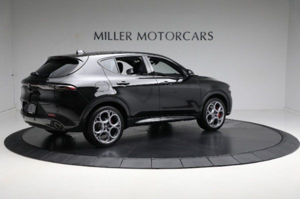 New 2024 Alfa Romeo Tonale Veloce for sale Sold at Bentley Greenwich in Greenwich CT 06830 14