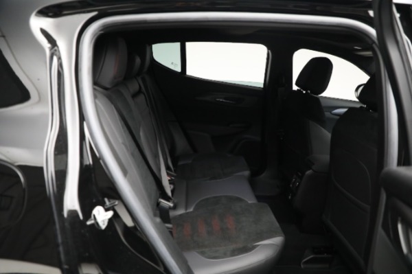 Used 2024 Alfa Romeo Tonale Veloce for sale $28,900 at Bentley Greenwich in Greenwich CT 06830 25