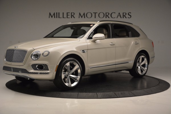 Used 2017 Bentley Bentayga for sale Sold at Bentley Greenwich in Greenwich CT 06830 2