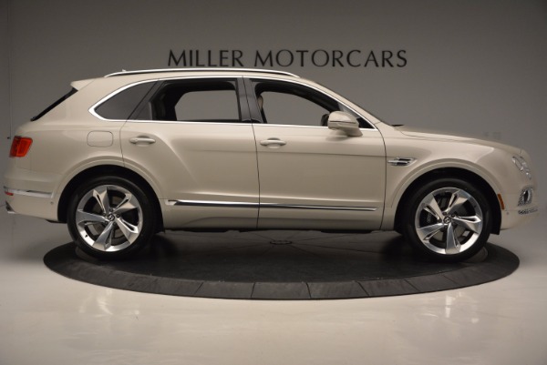 Used 2017 Bentley Bentayga for sale Sold at Bentley Greenwich in Greenwich CT 06830 7