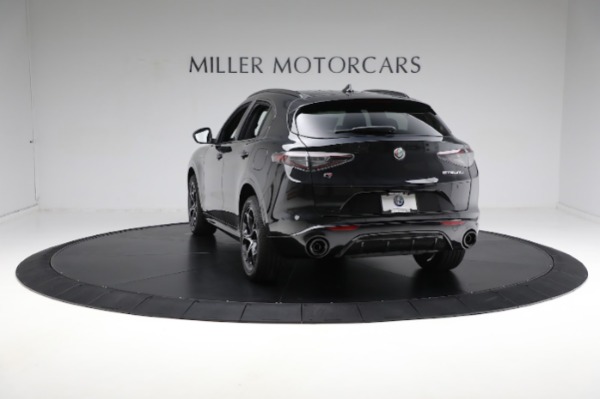 New 2024 Alfa Romeo Stelvio Veloce for sale Sold at Bentley Greenwich in Greenwich CT 06830 12
