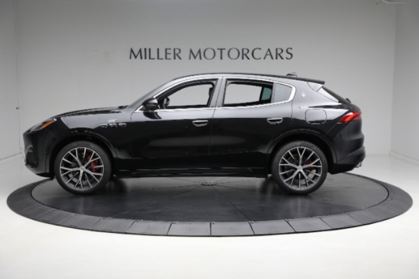 New 2023 Maserati Grecale GT for sale Sold at Bentley Greenwich in Greenwich CT 06830 8