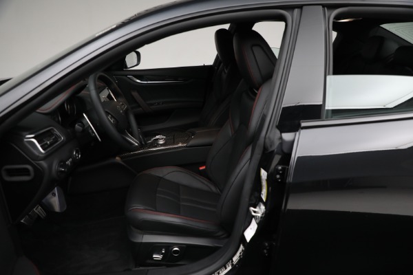 New 2024 Maserati Ghibli Modena Ultima Q4 for sale $84,528 at Bentley Greenwich in Greenwich CT 06830 27