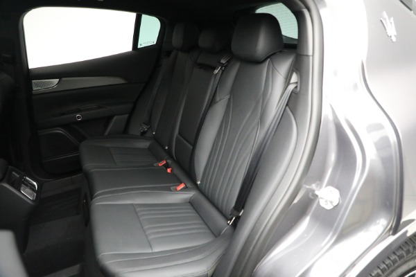 New 2024 Maserati Grecale GT for sale Sold at Bentley Greenwich in Greenwich CT 06830 27