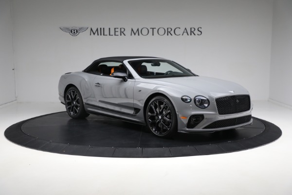 New 2024 Bentley Continental GTC S V8 for sale $402,470 at Bentley Greenwich in Greenwich CT 06830 24